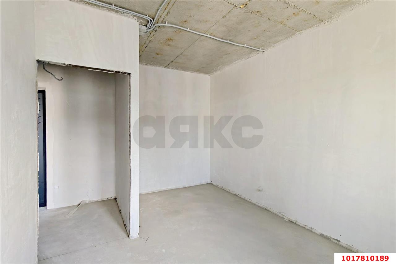 Фото №5: 1-комнатная квартира <span class="whitespace-nowrap">35 м²</span>, <span class="whitespace-nowrap">14/16 эт.</span> - Краснодар, мкр. Карасунский внутригородской округ, ул. имени Владимира Жириновского, 7к2