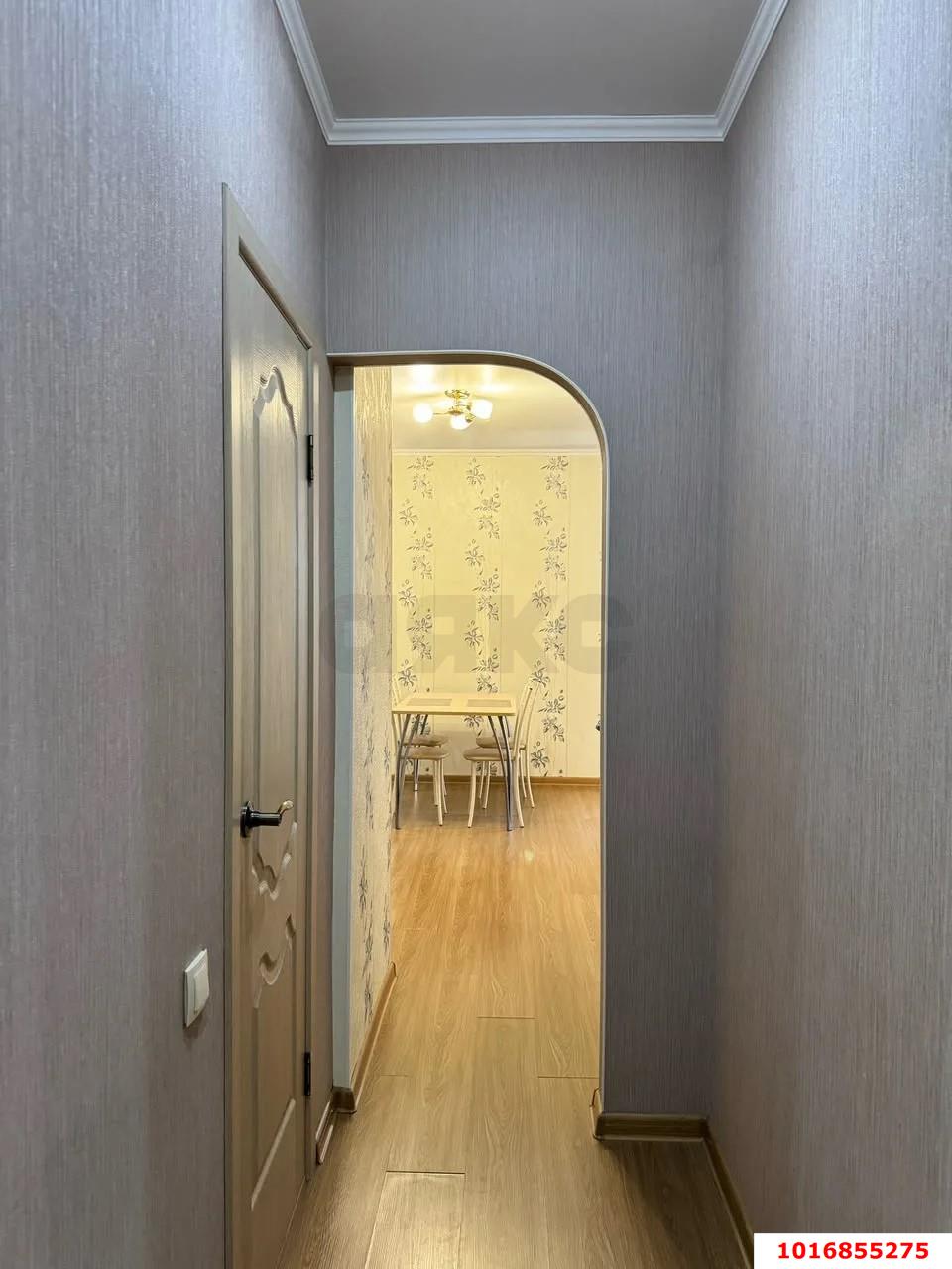 Фото №4: 2-комнатная квартира <span class="whitespace-nowrap">67 м²</span>, <span class="whitespace-nowrap">4/25 эт.</span> - Краснодар, Прикубанский внутригородской округ, мкр. 40 лет Победы, ул. имени 40-летия Победы, 60