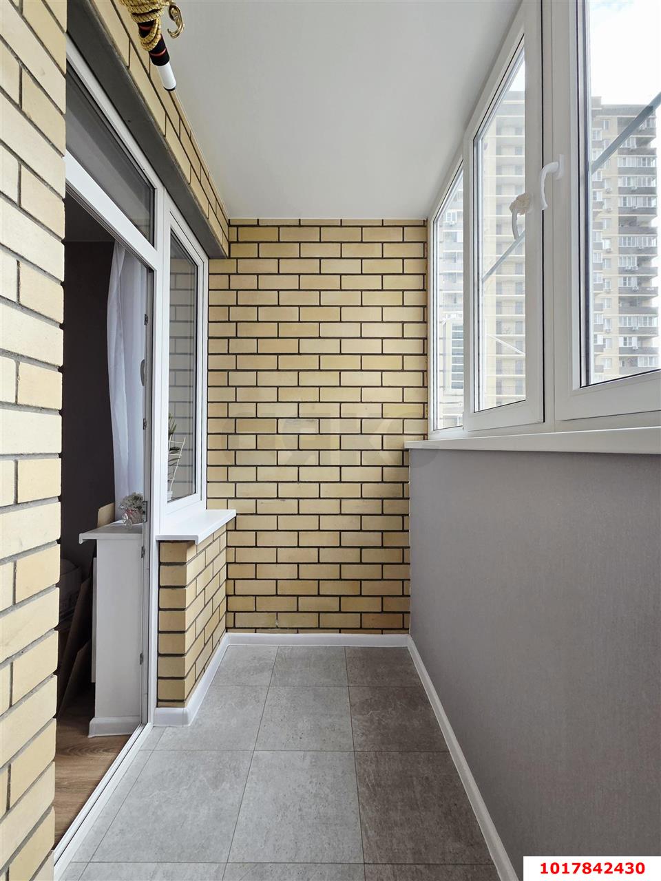 Фото №4: 1-комнатная квартира <span class="whitespace-nowrap">43 м²</span>, <span class="whitespace-nowrap">3/19 эт.</span> - Краснодар, Прикубанский внутригородской округ, мкр. Молодёжный, ул. Дубравная, 1