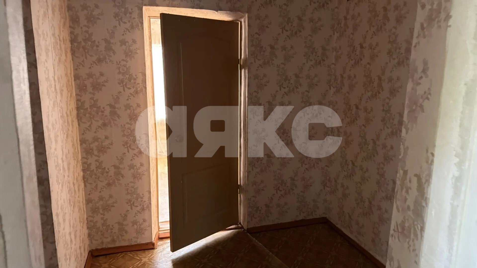 Фото №5: Таунхаус <span class="whitespace-nowrap">85 м²</span> <span class="whitespace-nowrap">+ 426 сот.</span>, <span class="whitespace-nowrap">1 эт.</span> - Армавир, мкр. Линии, ул. 18-я Линия, 10