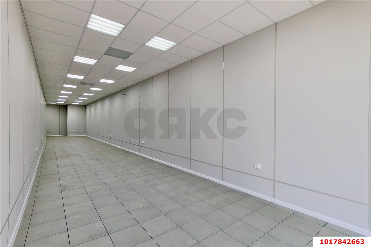 Фото №12: Торговое помещение <span class="whitespace-nowrap">175 м²</span>, <span class="whitespace-nowrap">1/1 эт.</span> - Краснодар, Карасунский внутригородской округ, мкр. Камвольно-суконный Комбинат, ул. Уральская, 83А