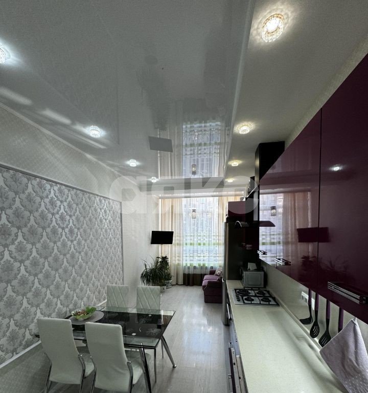 Фото №4: 2-комнатная квартира <span class="whitespace-nowrap">79 м²</span>, <span class="whitespace-nowrap">2/8 эт.</span> - Геленджик, Толстый Мыс, мкр. ЖК Черноморский, ул. Крымская, 19к3