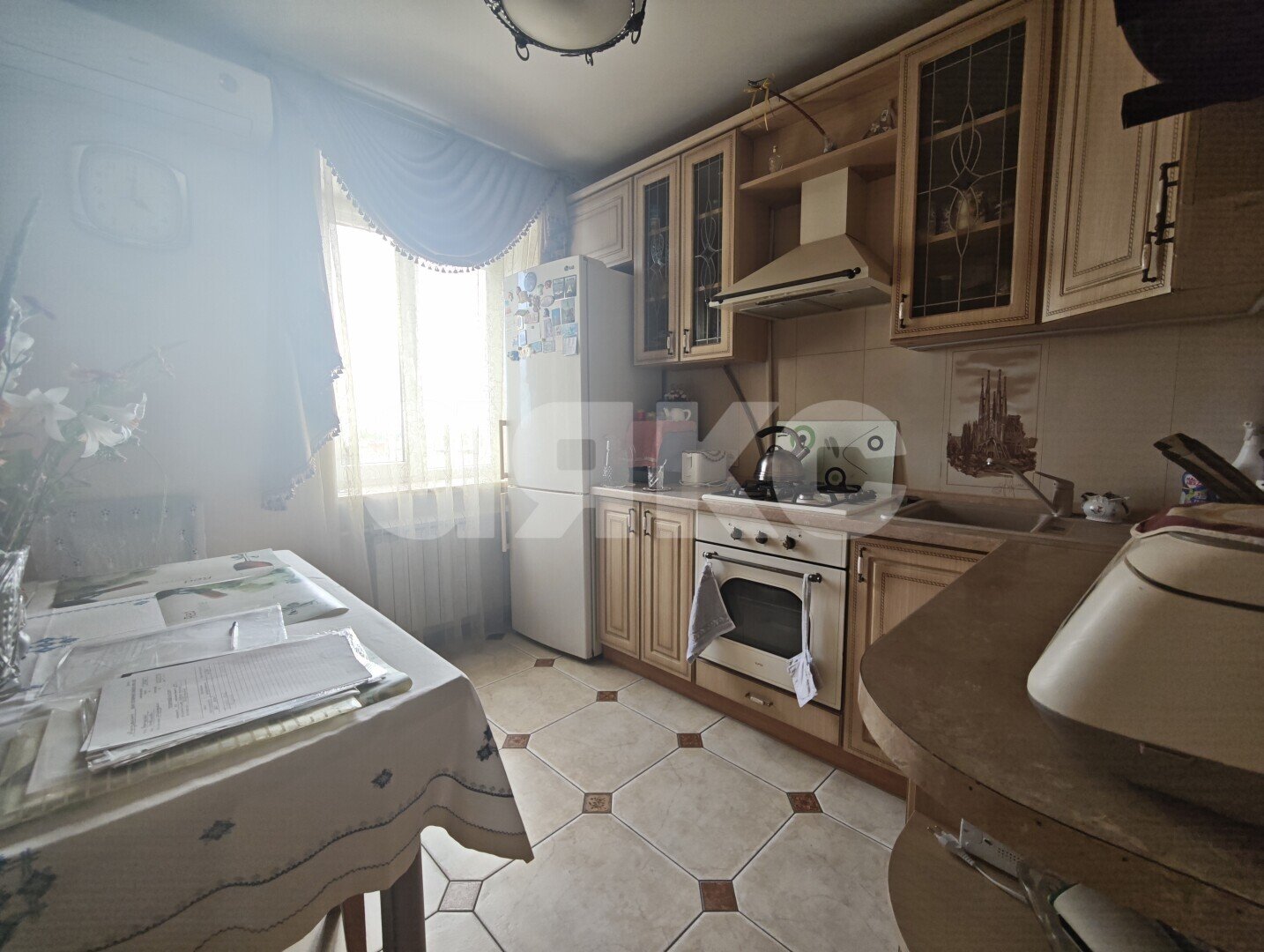 Фото №2: 1-комнатная квартира <span class="whitespace-nowrap">34 м²</span>, <span class="whitespace-nowrap">9/10 эт.</span> - Мариуполь, Жовтневый, мкр. Западный, пр-кт Строителей, 141
