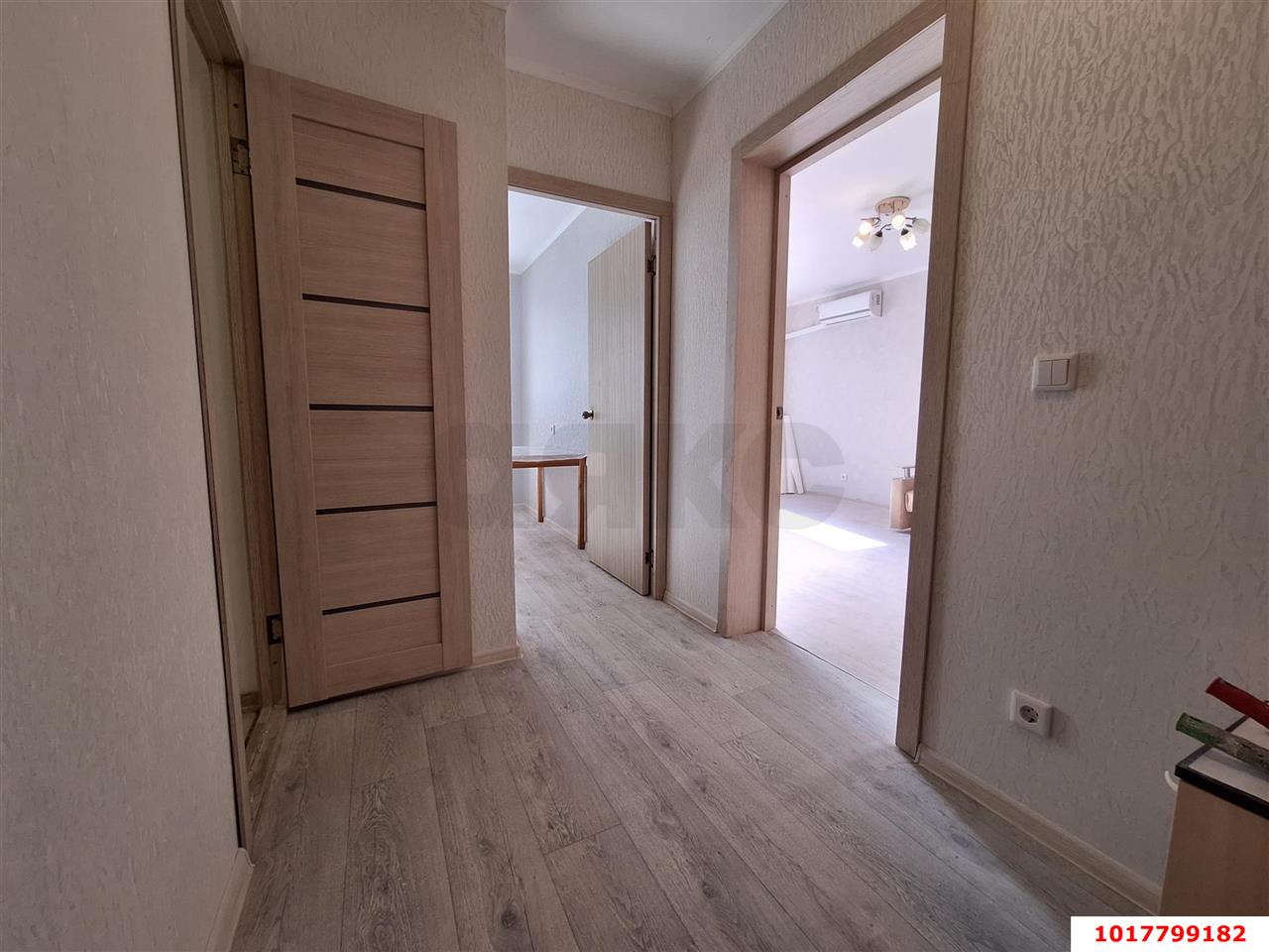 Фото №9: 1-комнатная квартира <span class="whitespace-nowrap">42 м²</span>, <span class="whitespace-nowrap">1/16 эт.</span> - Краснодар, Карасунский внутригородской округ, мкр. Почтовый, ул. имени Валерия Гассия, 21