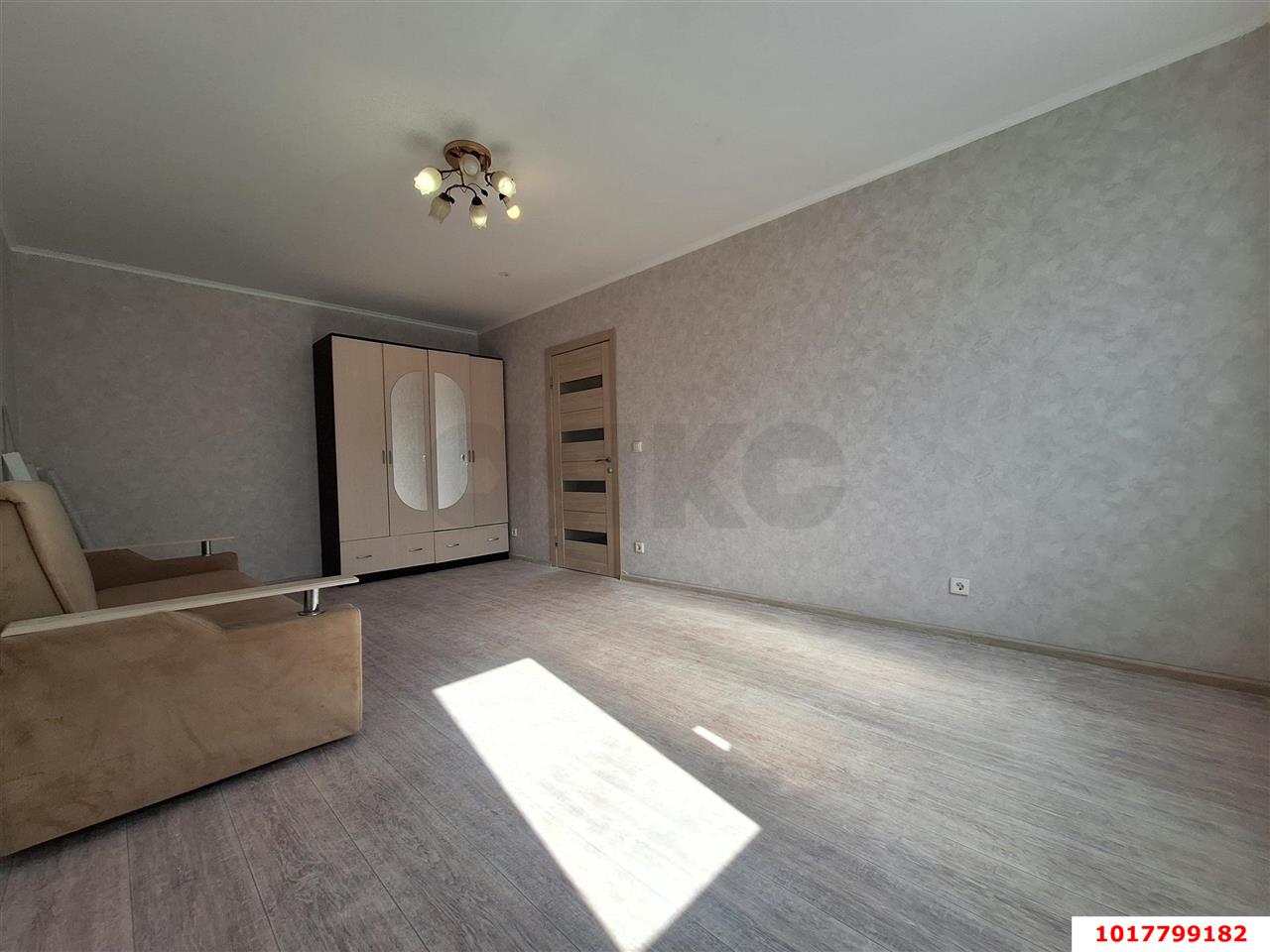 Фото №4: 1-комнатная квартира <span class="whitespace-nowrap">42 м²</span>, <span class="whitespace-nowrap">1/16 эт.</span> - Краснодар, Карасунский внутригородской округ, мкр. Почтовый, ул. имени Валерия Гассия, 21