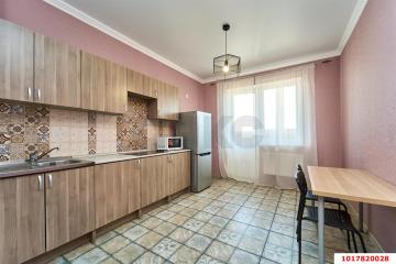 Фото №1: 1-комнатная квартира <span class="whitespace-nowrap">43 м²</span>, <span class="whitespace-nowrap">19/19 эт.</span> - Краснодар, мкр. Фестивальный, ул. Дальняя, 4/2к1