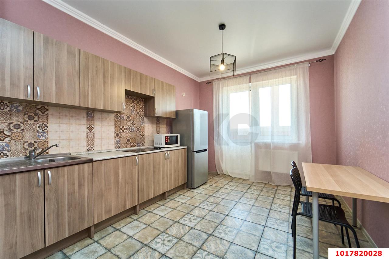 Фото №1: 1-комнатная квартира <span class="whitespace-nowrap">45 м²</span>, <span class="whitespace-nowrap">19/19 эт.</span> - Краснодар, Западный внутригородской округ, мкр. Фестивальный, ул. Дальняя, 4/2к1