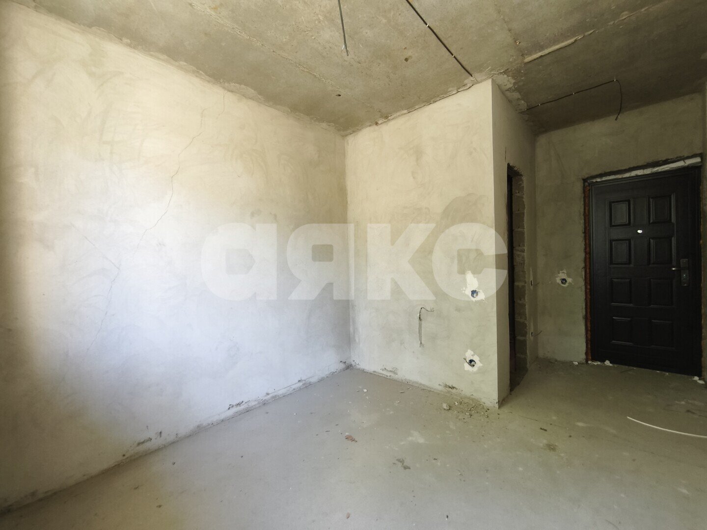 Фото №2: Студия <span class="whitespace-nowrap">14 м²</span>, <span class="whitespace-nowrap">1/4 эт.</span> - Горячий Ключ, Развилка, мкр. Дубрава, ул. Ярославского, 132Р
