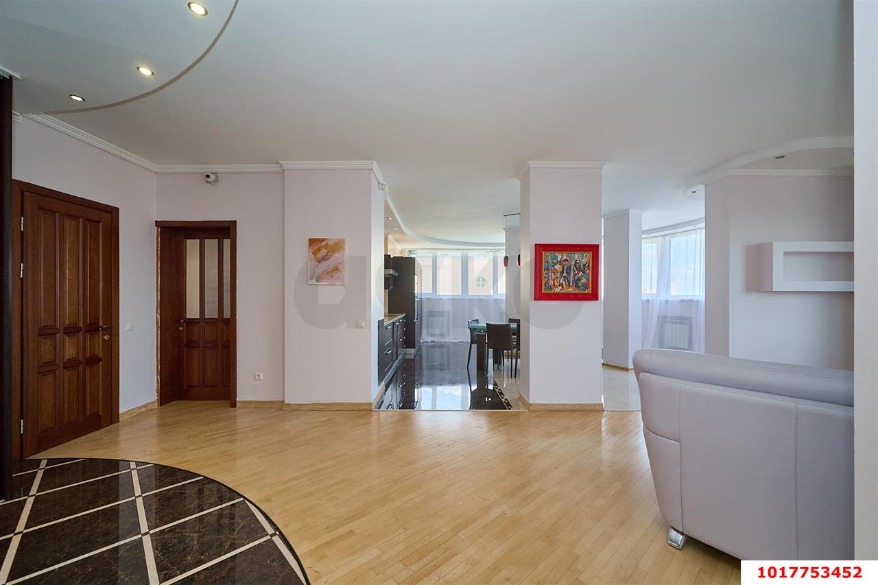 Фото №8: 3-комнатная квартира <span class="whitespace-nowrap">112 м²</span>, <span class="whitespace-nowrap">11/16 эт.</span> - Краснодар, Прикубанский внутригородской округ, Отделение № 1 совхоза Солнечный, мкр. Фестивальный, ул. Атарбекова, 5