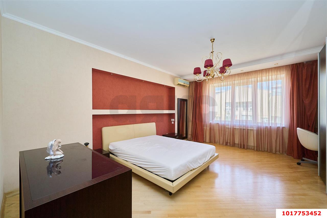 Фото №9: 3-комнатная квартира <span class="whitespace-nowrap">112 м²</span>, <span class="whitespace-nowrap">11/16 эт.</span> - Краснодар, Прикубанский внутригородской округ, Отделение № 1 совхоза Солнечный, мкр. Фестивальный, ул. Атарбекова, 5