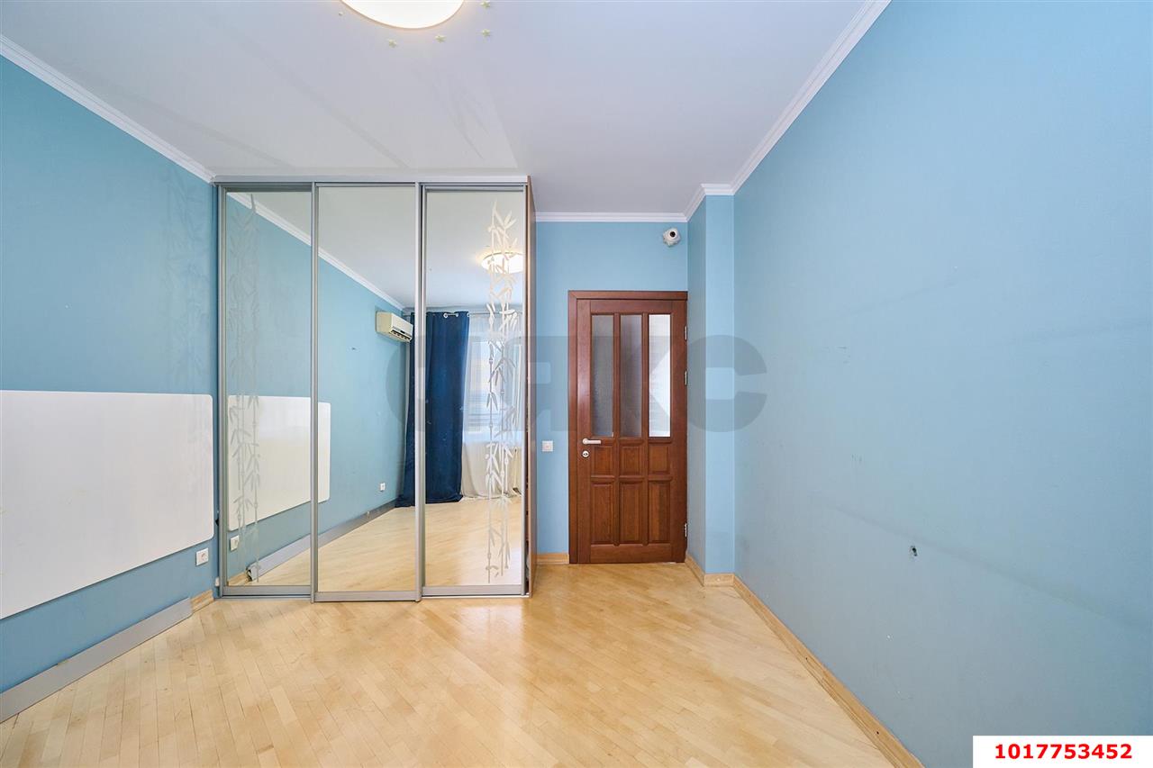 Фото №13: 3-комнатная квартира <span class="whitespace-nowrap">112 м²</span>, <span class="whitespace-nowrap">11/16 эт.</span> - Краснодар, Прикубанский внутригородской округ, Отделение № 1 совхоза Солнечный, мкр. Фестивальный, ул. Атарбекова, 5