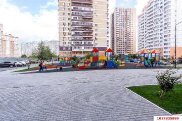 Фото №1: 2-комнатная квартира <span class="whitespace-nowrap">56 м²</span>, <span class="whitespace-nowrap">8/24 эт.</span> - Краснодар, мкр. жилой комплекс 7 Вершин, ул. имени Снесарева, 10/1