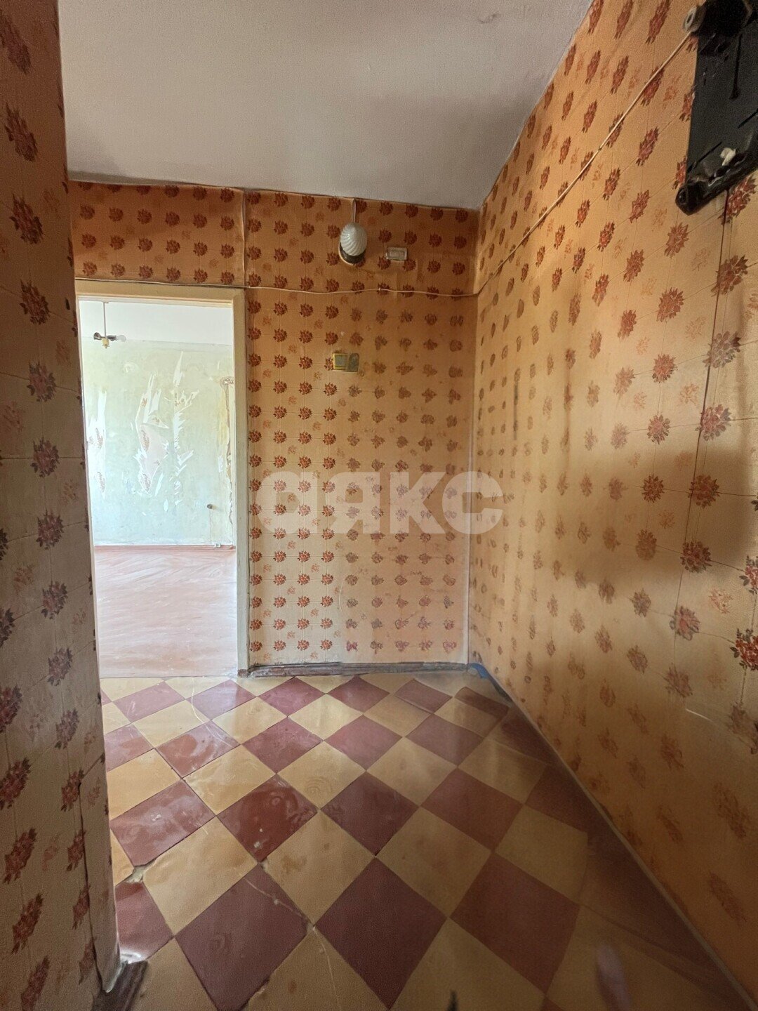 Фото №8: 2-комнатная квартира <span class="whitespace-nowrap">43 м²</span>, <span class="whitespace-nowrap">4/5 эт.</span> - Мариуполь, р. Приморский, пр-кт Строителей, 79