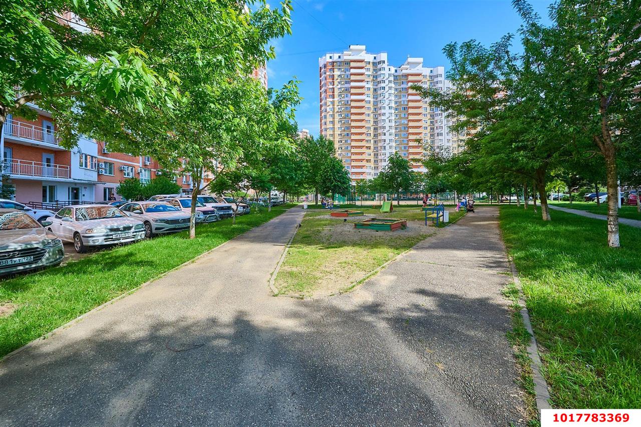 Фото №9: 1-комнатная квартира <span class="whitespace-nowrap">52 м²</span>, <span class="whitespace-nowrap">18/20 эт.</span> - Краснодар, Западный внутригородской округ, ЖК Новый Город, мкр. Юбилейный, б-р Клары Лучко, 12