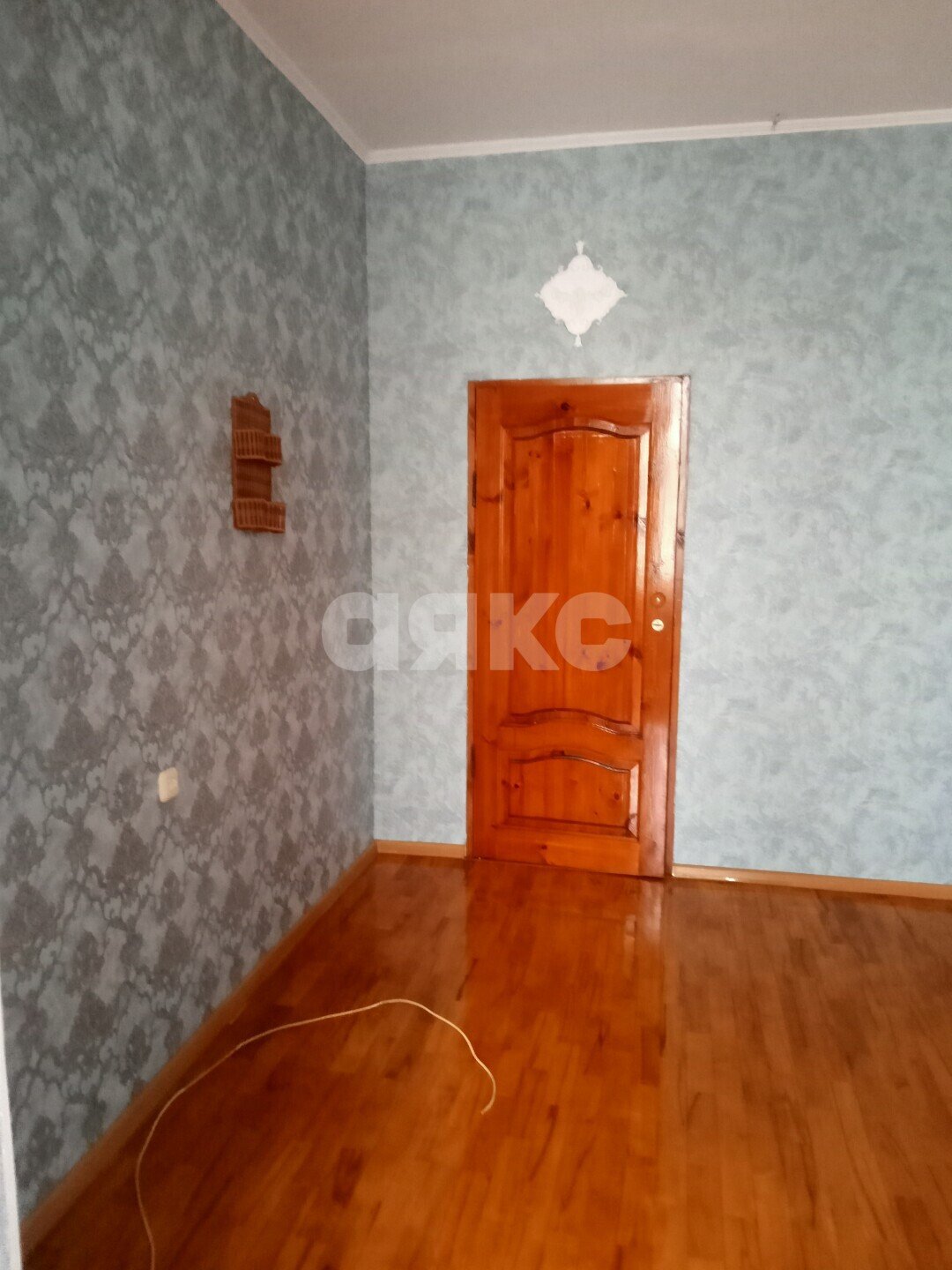 Фото №6: Дом <span class="whitespace-nowrap">204 м²</span> <span class="whitespace-nowrap">+ 4 сот.</span>, <span class="whitespace-nowrap">3 эт.</span> - Анапа, ул. Тургенева, 261А