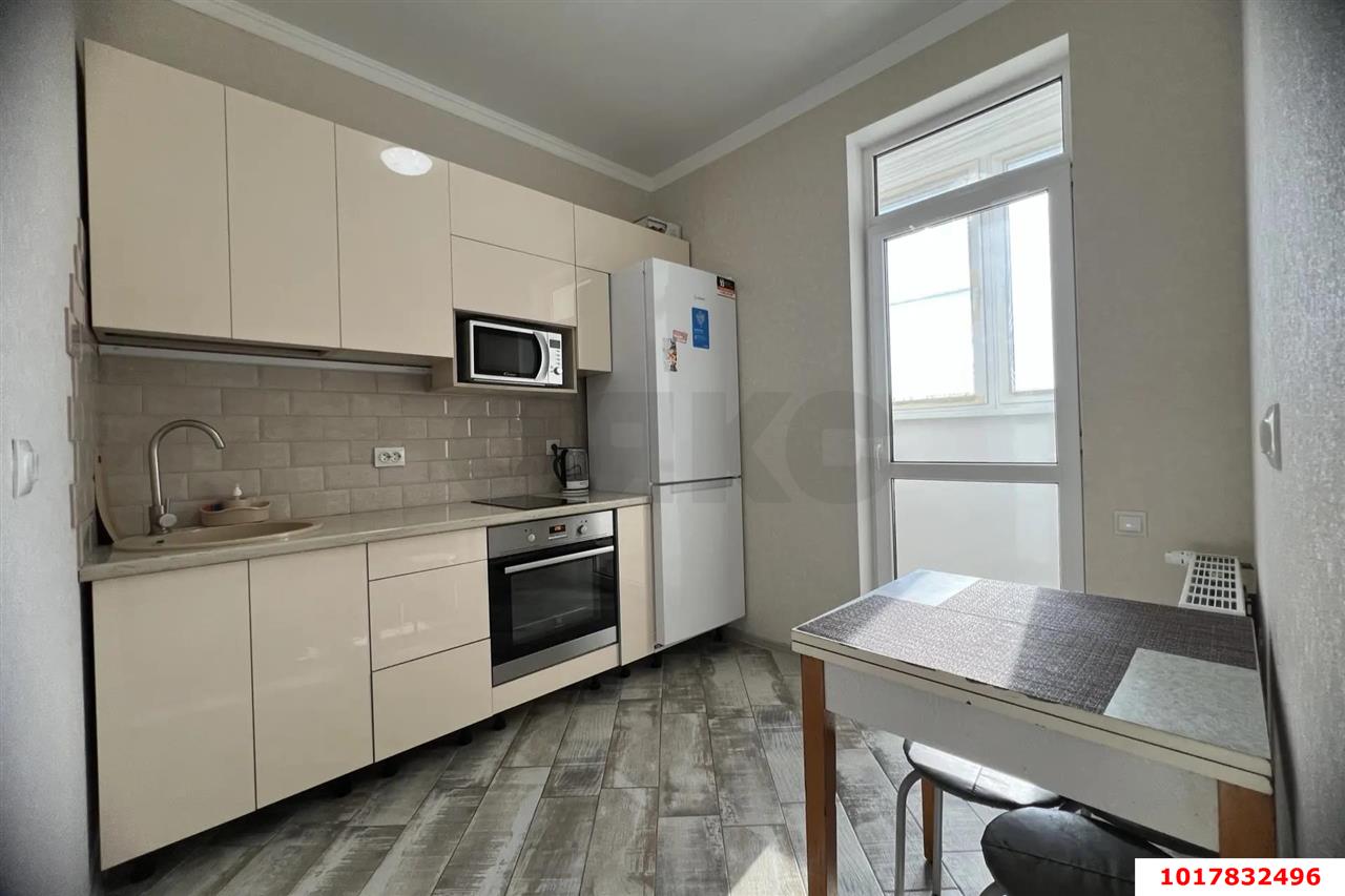 Фото №3: 1-комнатная квартира <span class="whitespace-nowrap">29 м²</span>, <span class="whitespace-nowrap">10/19 эт.</span> - Краснодар, Центральный внутригородской округ, Черёмушки, мкр. ЖК Фонтаны, ул. Воронежская, 47/11