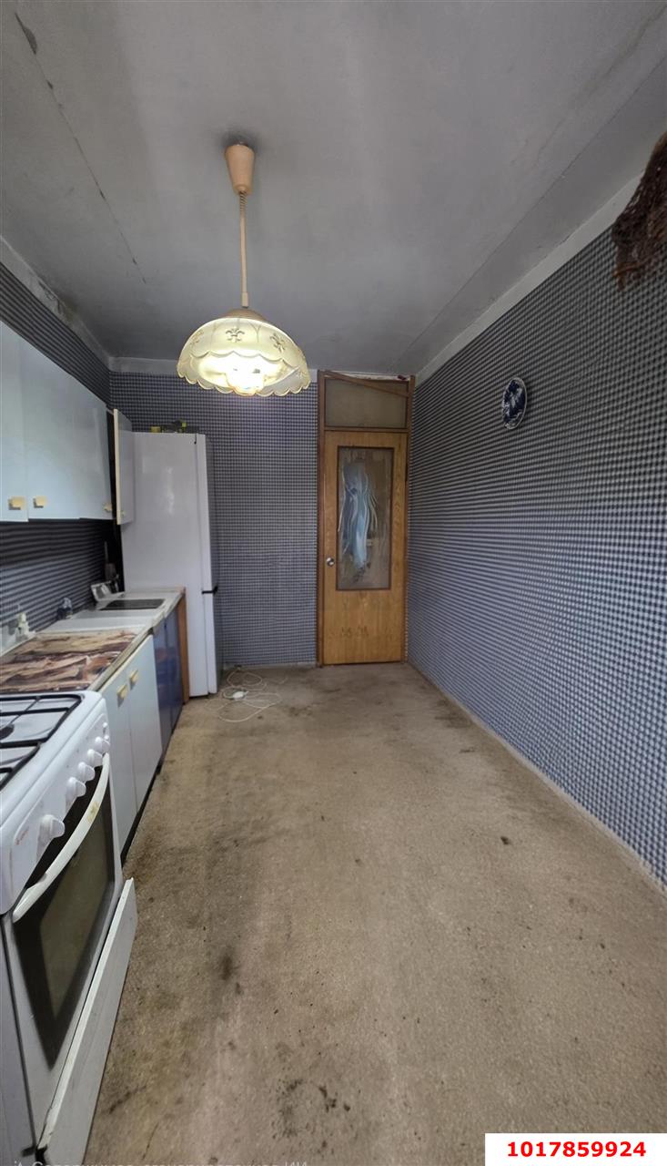 Фото №4: 4-комнатная квартира <span class="whitespace-nowrap">85 м²</span>, <span class="whitespace-nowrap">3/9 эт.</span> - Краснодар, Центральный внутригородской округ, мкр. Черёмушки, ул. Стасова, 119