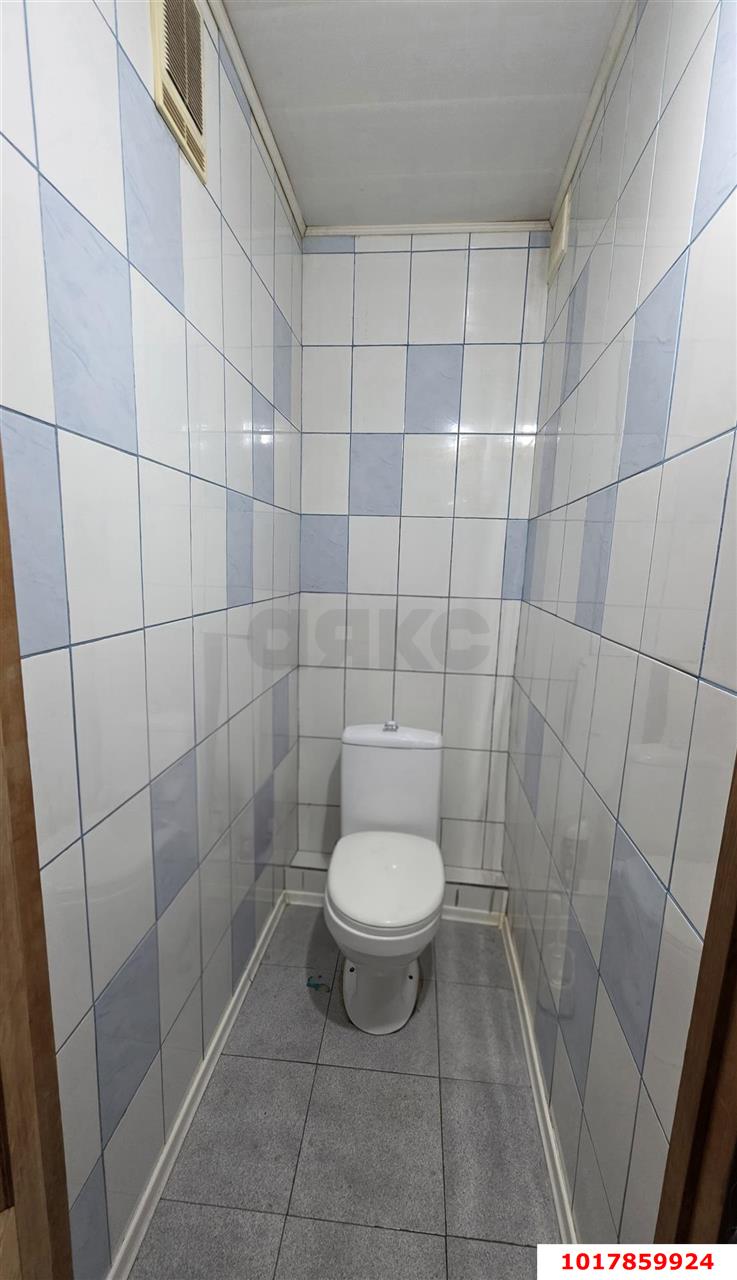 Фото №11: 4-комнатная квартира <span class="whitespace-nowrap">85 м²</span>, <span class="whitespace-nowrap">3/9 эт.</span> - Краснодар, Центральный внутригородской округ, мкр. Черёмушки, ул. Стасова, 119