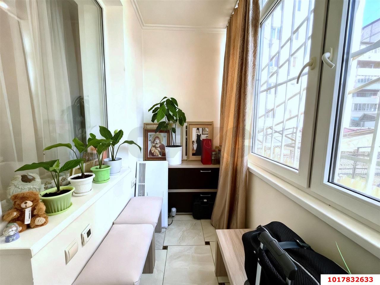 Фото №4: 1-комнатная квартира <span class="whitespace-nowrap">43 м²</span>, <span class="whitespace-nowrap">1/6 эт.</span> - Краснодар, мкр. Прикубанский внутригородской округ, ул. Митинская, 17