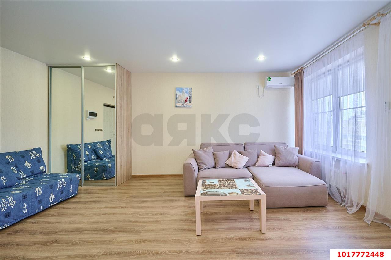 Фото №6: Студия <span class="whitespace-nowrap">34 м²</span>, <span class="whitespace-nowrap">10/10 эт.</span> - Краснодар, Прикубанский внутригородской округ, Славянский, мкр. Светлоград, ул. Красных Партизан, 1/4к8