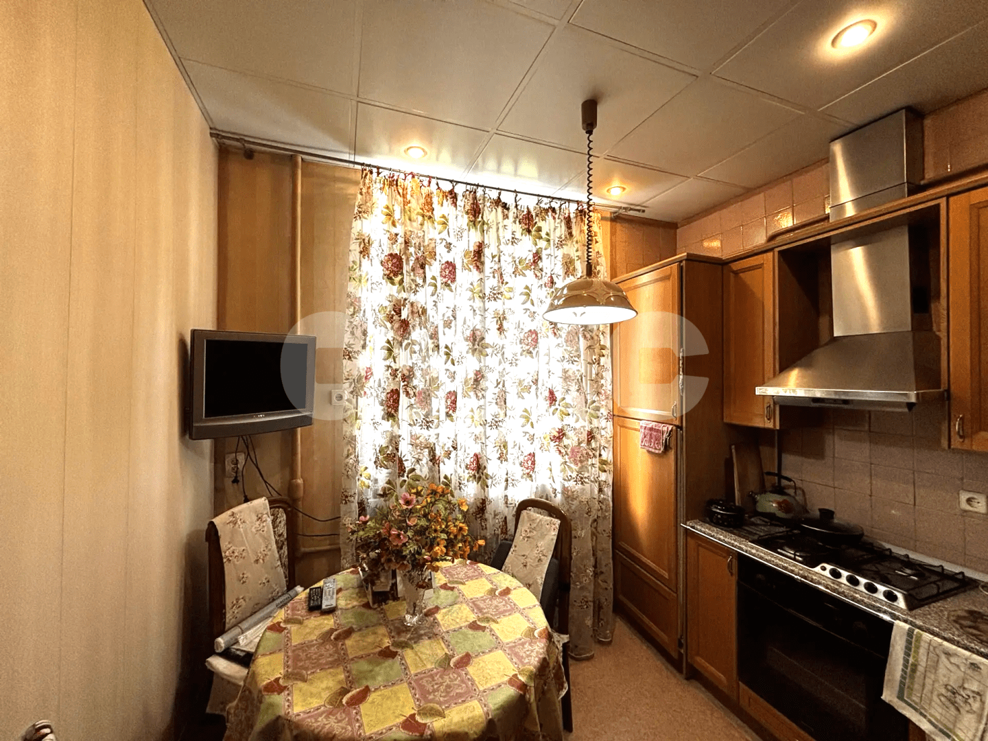 Фото №5: 2-комнатная квартира <span class="whitespace-nowrap">52 м²</span>, <span class="whitespace-nowrap">2/5 эт.</span> - Волгоград, р. Центральный, ул. Мира, 21