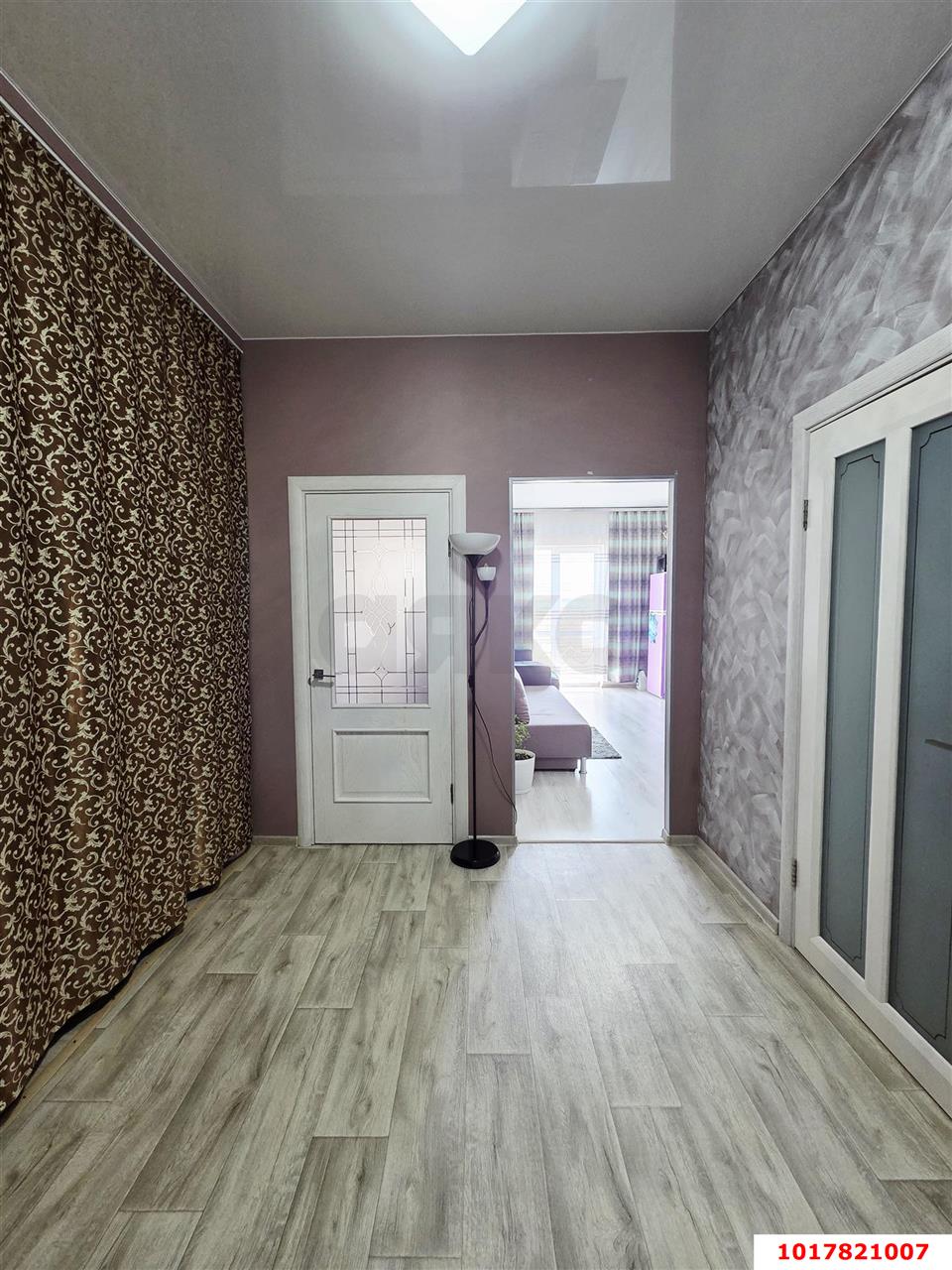 Фото №5: 1-комнатная квартира <span class="whitespace-nowrap">54 м²</span>, <span class="whitespace-nowrap">5/21 эт.</span> - Краснодар, Центральный внутригородской округ, Дубинка, жилой комплекс Радонеж, мкр. Черёмушки, ул. Вишняковой, 1/23к2