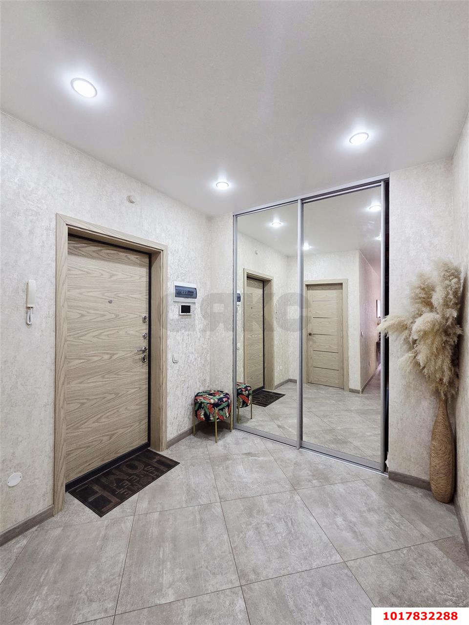 Фото №9: 1-комнатная квартира <span class="whitespace-nowrap">55 м²</span>, <span class="whitespace-nowrap">12/23 эт.</span> - Краснодар, Карасунский внутригородской округ, Хлопчато-бумажный Комбинат, мкр. жилой комплекс Элегант, ул. Старокубанская, 137к1
