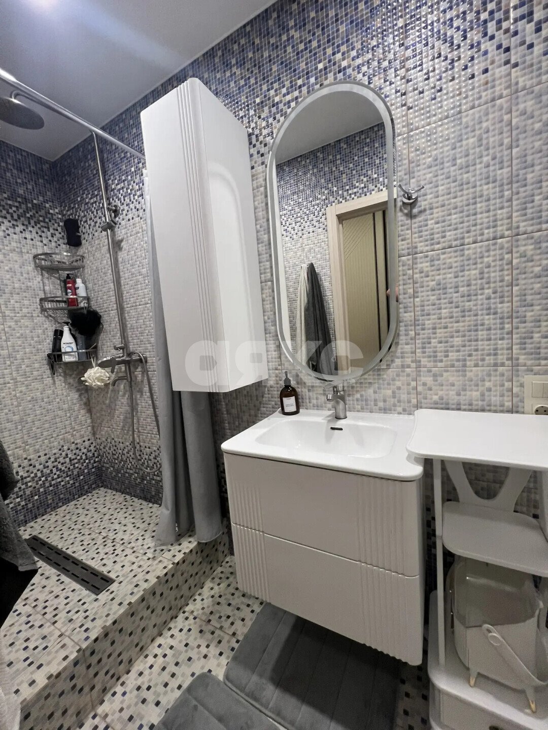 Фото №4: 3-комнатная квартира <span class="whitespace-nowrap">95 м²</span>, <span class="whitespace-nowrap">11/24 эт.</span> - Краснодар, Карасунский внутригородской округ, мкр. Камвольно-суконный Комбинат, ул. Онежская, 1