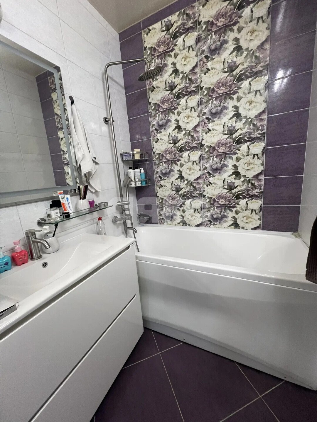 Фото №10: 3-комнатная квартира <span class="whitespace-nowrap">95 м²</span>, <span class="whitespace-nowrap">11/24 эт.</span> - Краснодар, Карасунский внутригородской округ, мкр. Камвольно-суконный Комбинат, ул. Онежская, 1
