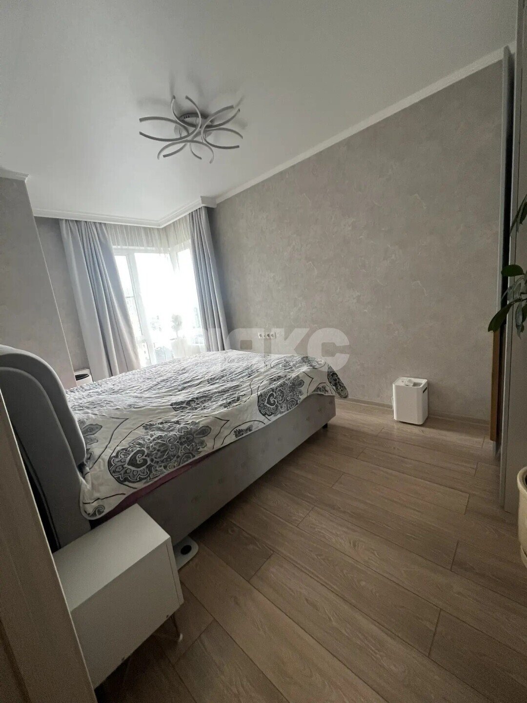 Фото №13: 3-комнатная квартира <span class="whitespace-nowrap">95 м²</span>, <span class="whitespace-nowrap">11/24 эт.</span> - Краснодар, Карасунский внутригородской округ, мкр. Камвольно-суконный Комбинат, ул. Онежская, 1