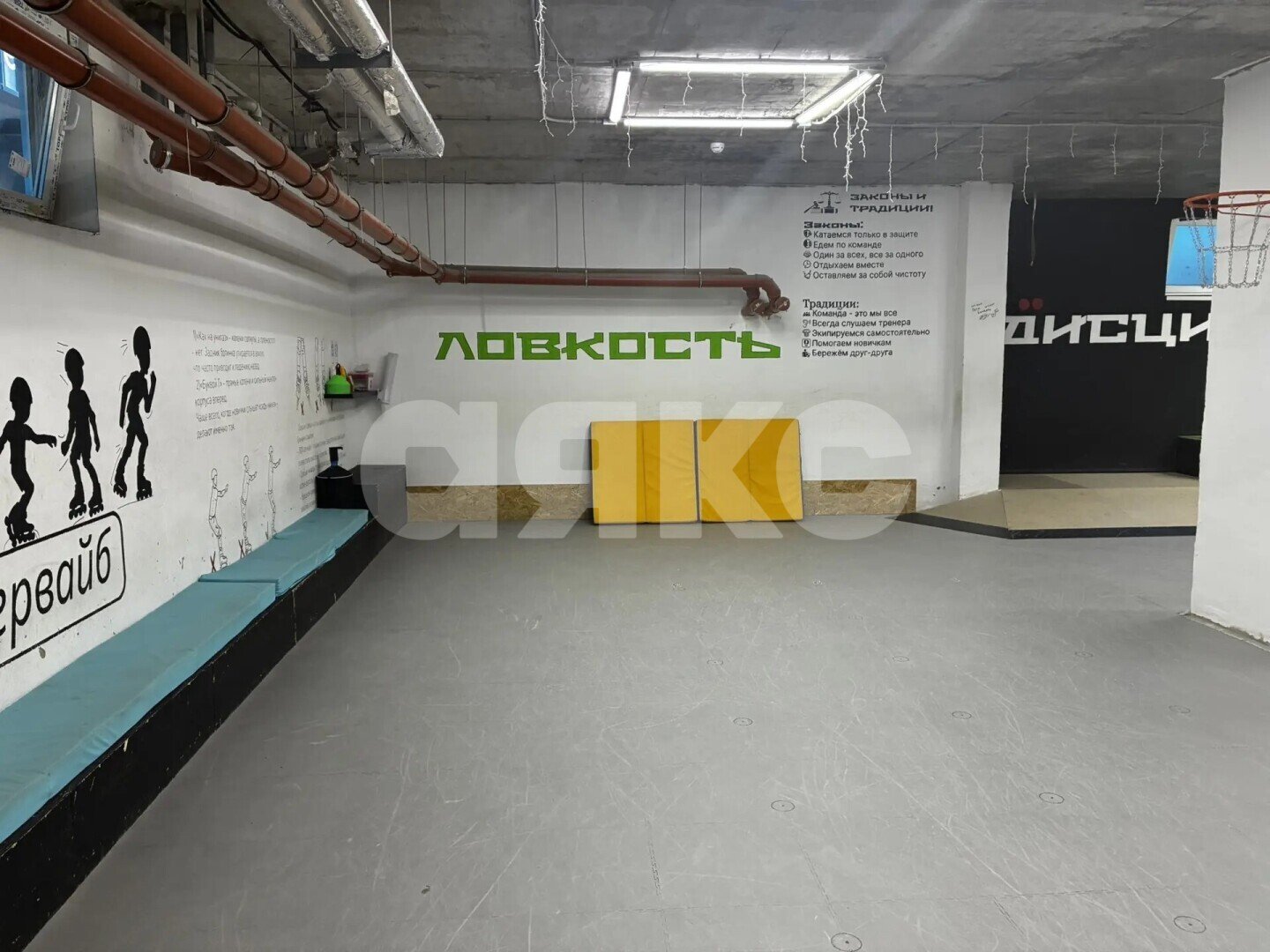 Фото №10: Коммерция <span class="whitespace-nowrap">598 м²</span>, <span class="whitespace-nowrap">-1/2 эт.</span> - Краснодар, Прикубанский внутригородской округ, имени Петра Метальникова, мкр. ЖК Три Кита, ул. Московская, 131к1
