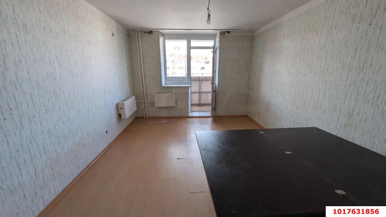 Фото №5: 3-комнатная квартира <span class="whitespace-nowrap">72 м²</span>, <span class="whitespace-nowrap">15/16 эт.</span> - Краснодар, Прикубанский внутригородской округ, мкр. Военный городок № 109, ул. Кореновская, 67
