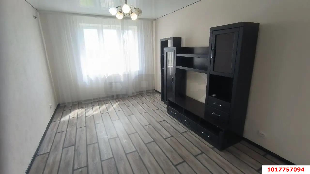 Фото №5: 1-комнатная квартира <span class="whitespace-nowrap">40 м²</span>, <span class="whitespace-nowrap">13/19 эт.</span> - Краснодар, Карасунский внутригородской округ, мкр. жилой комплекс Рассвет, ул. Гидростроителей, 67