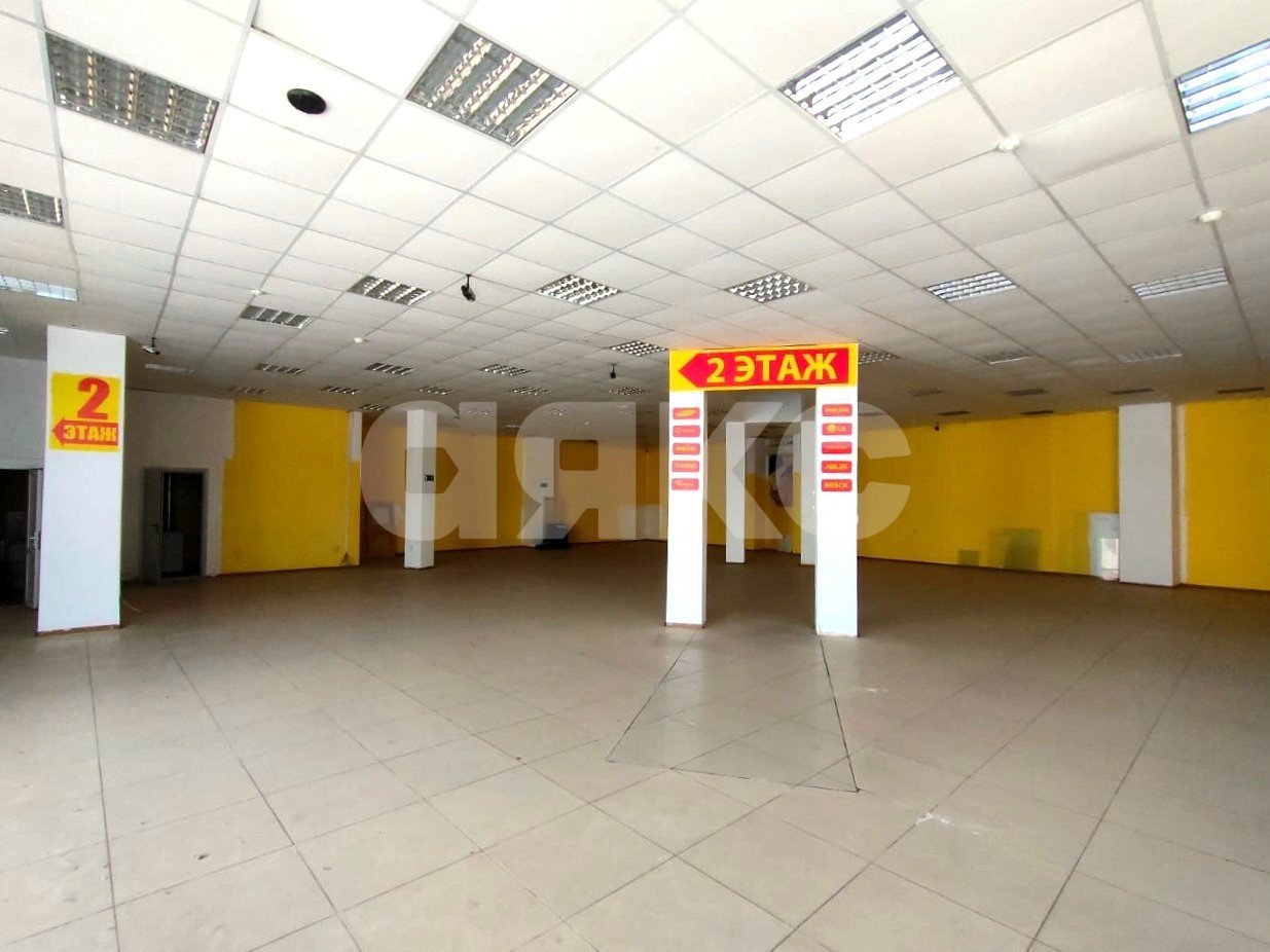 Фото №17: Коммерция <span class="whitespace-nowrap">714 м²</span>, <span class="whitespace-nowrap">2/2 эт.</span> - Кореновск, мкр. 2-й квартал, ул. Красная, 57