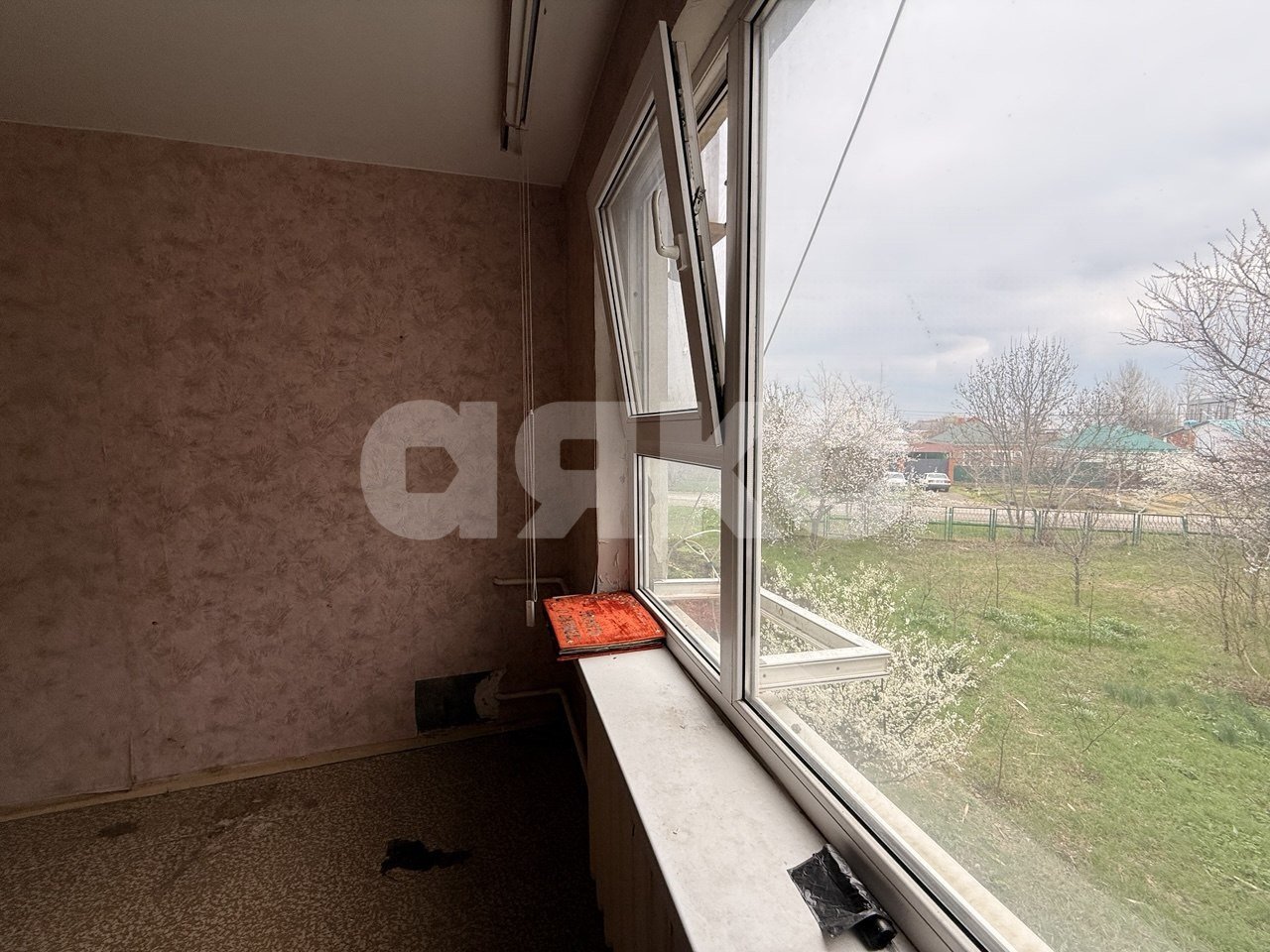Фото №35: 3-комнатная квартира <span class="whitespace-nowrap">69 м²</span>, <span class="whitespace-nowrap">2/3 эт.</span> - Кореновск, мкр. 1-й квартал, ул. Фрунзе, 205