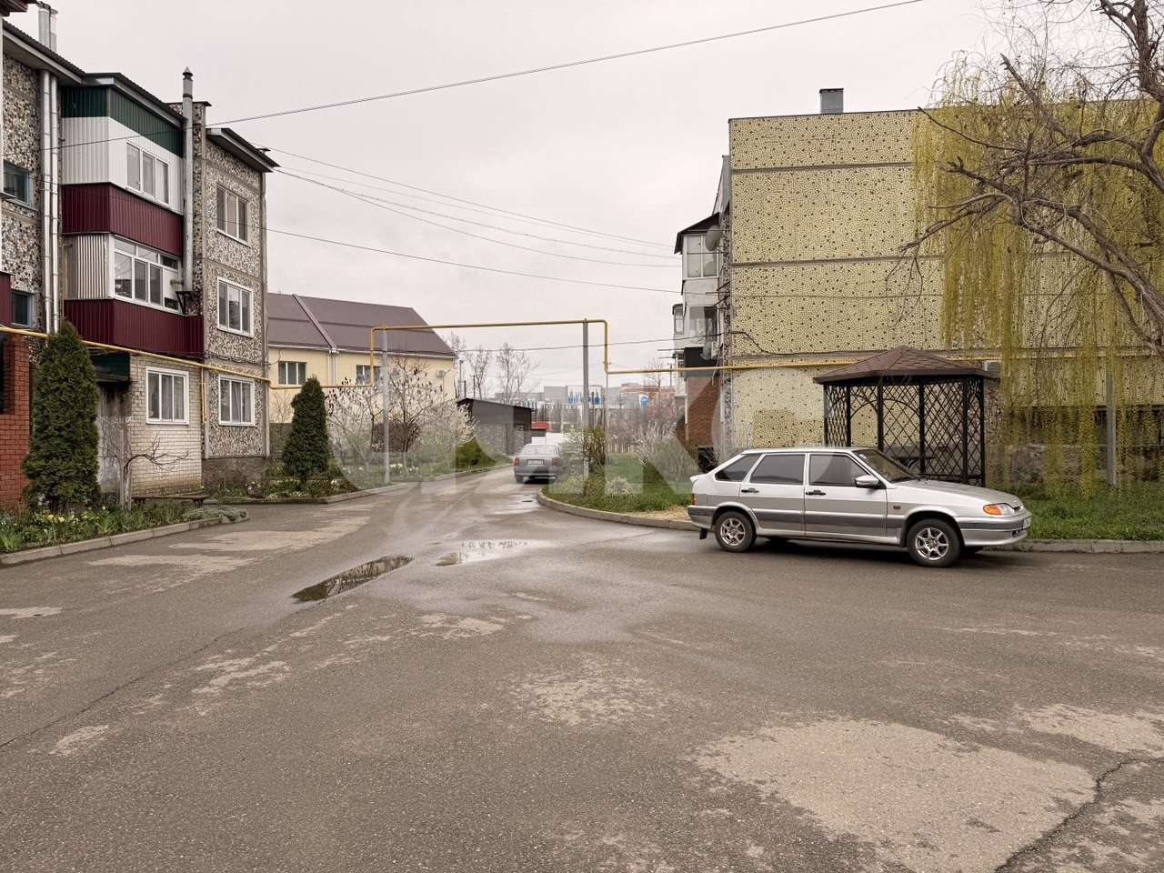 Фото №2: 3-комнатная квартира <span class="whitespace-nowrap">69 м²</span>, <span class="whitespace-nowrap">2/3 эт.</span> - Кореновск, мкр. 1-й квартал, ул. Фрунзе, 205