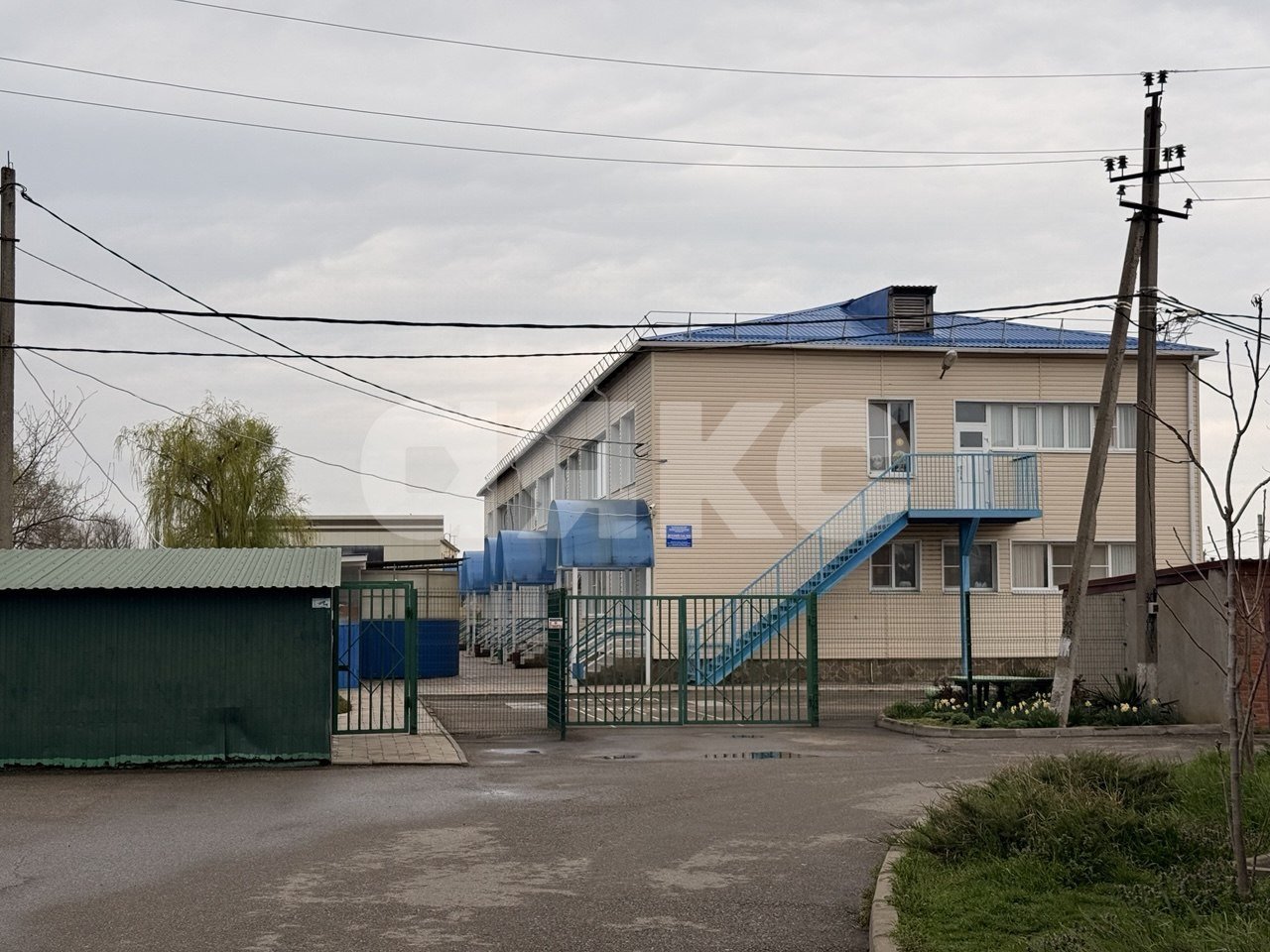 Фото №11: 3-комнатная квартира <span class="whitespace-nowrap">69 м²</span>, <span class="whitespace-nowrap">2/3 эт.</span> - Кореновск, мкр. 1-й квартал, ул. Фрунзе, 205