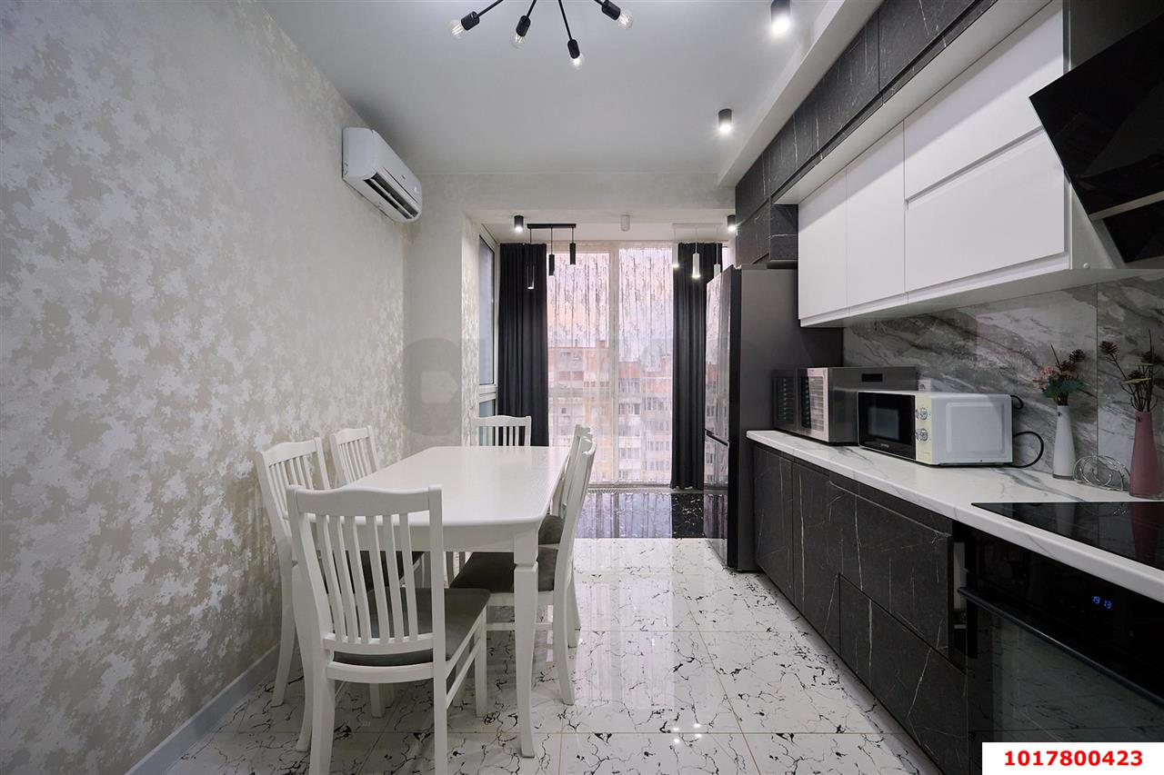 Фото №5: 1-комнатная квартира <span class="whitespace-nowrap">50 м²</span>, <span class="whitespace-nowrap">14/24 эт.</span> - Краснодар, Прикубанский внутригородской округ, Фестивальный, Отделение № 1 совхоза Солнечный, мкр. ЖК Седьмой Континент, ул. Совхозная, 1к4