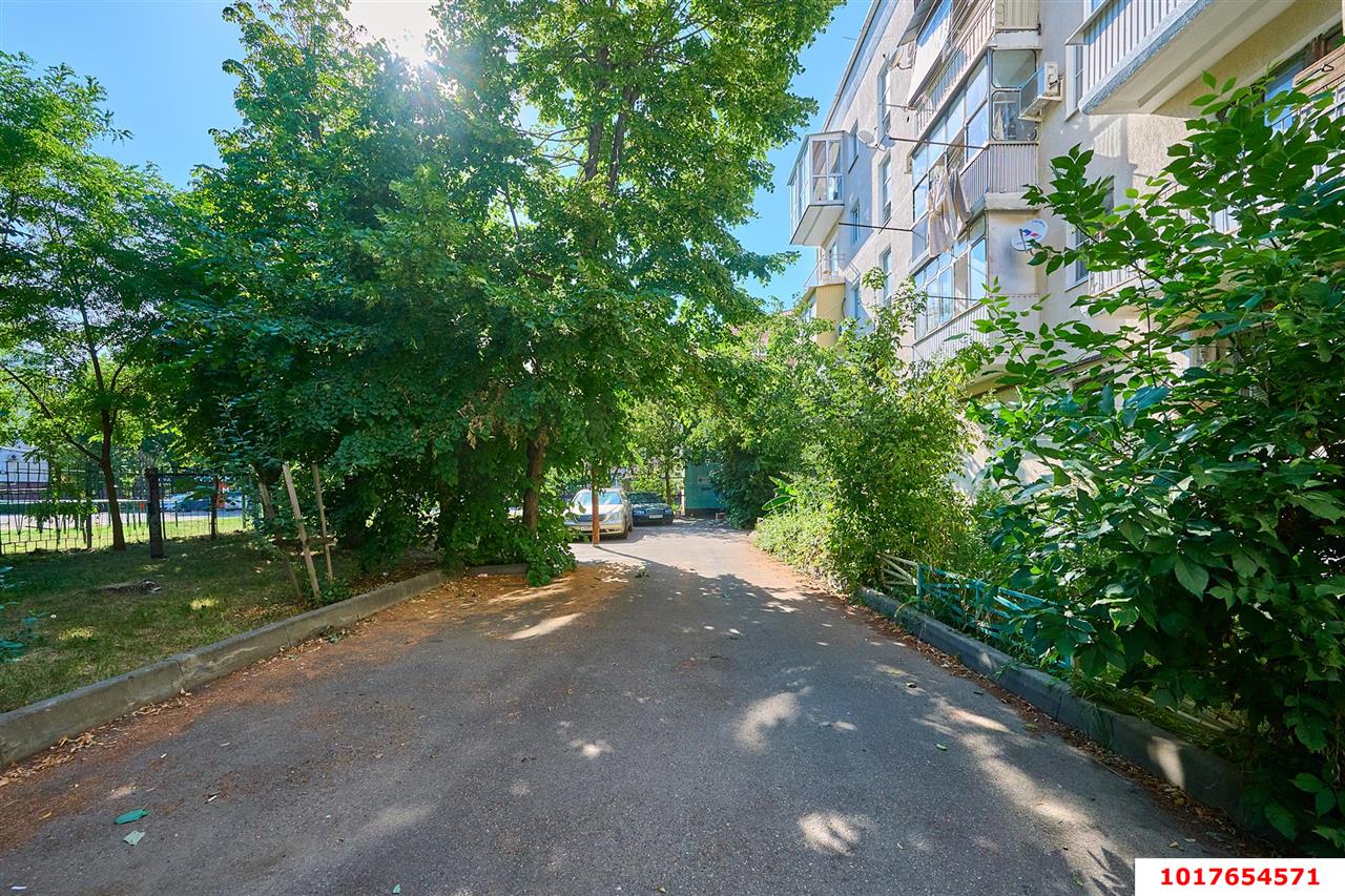 Фото №26: 2-комнатная квартира <span class="whitespace-nowrap">46 м²</span>, <span class="whitespace-nowrap">2/5 эт.</span> - Краснодар, Центральный внутригородской округ, Центральный, мкр. Западный внутригородской округ, ул. Одесская, 40