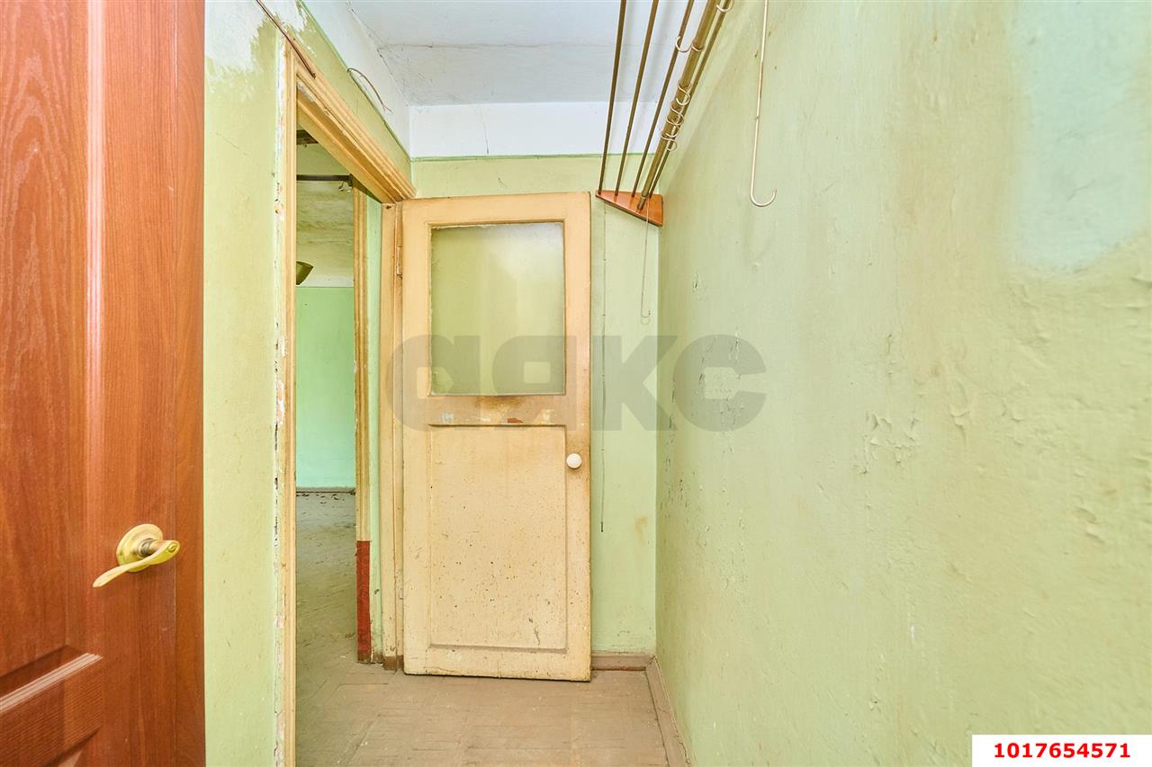 Фото №20: 2-комнатная квартира <span class="whitespace-nowrap">46 м²</span>, <span class="whitespace-nowrap">2/5 эт.</span> - Краснодар, Центральный внутригородской округ, Центральный, мкр. Западный внутригородской округ, ул. Одесская, 40