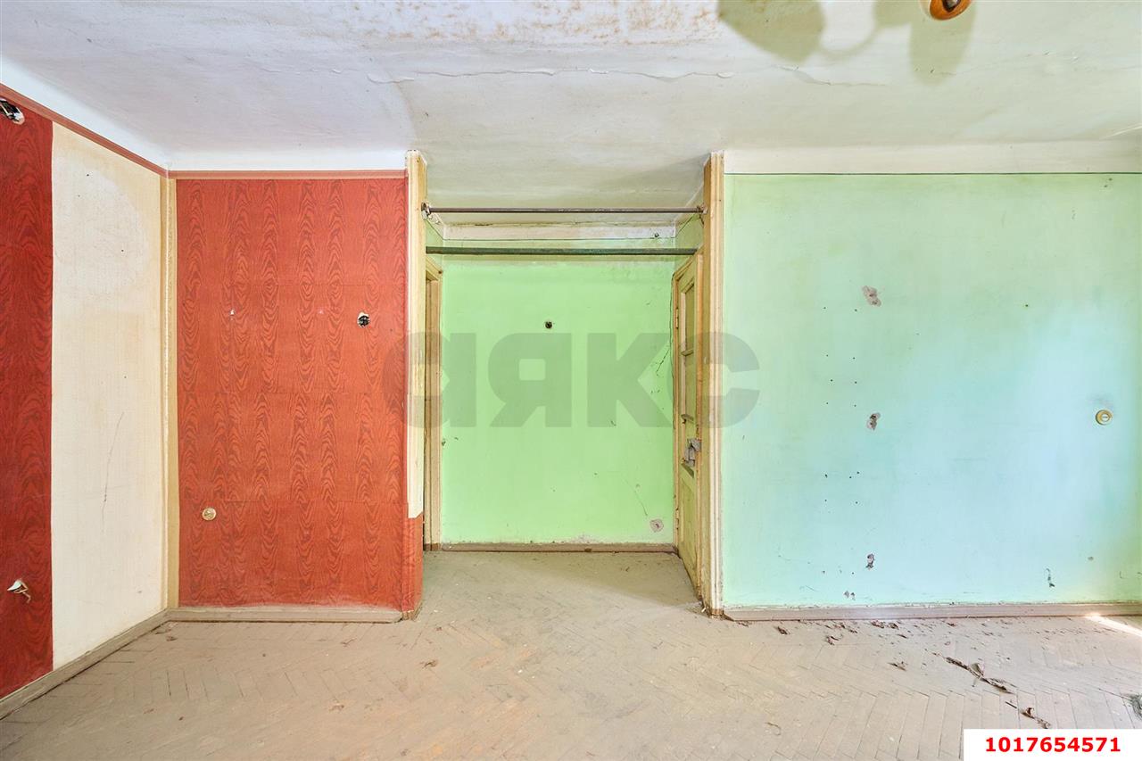 Фото №16: 2-комнатная квартира <span class="whitespace-nowrap">46 м²</span>, <span class="whitespace-nowrap">2/5 эт.</span> - Краснодар, Центральный внутригородской округ, Центральный, мкр. Западный внутригородской округ, ул. Одесская, 40