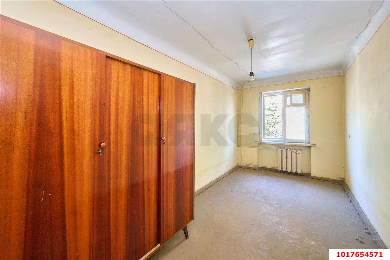 Фото №6: 2-комнатная квартира <span class="whitespace-nowrap">46 м²</span>, <span class="whitespace-nowrap">2/5 эт.</span> - Краснодар, Центральный внутригородской округ, Центральный, мкр. Западный внутригородской округ, ул. Одесская, 40
