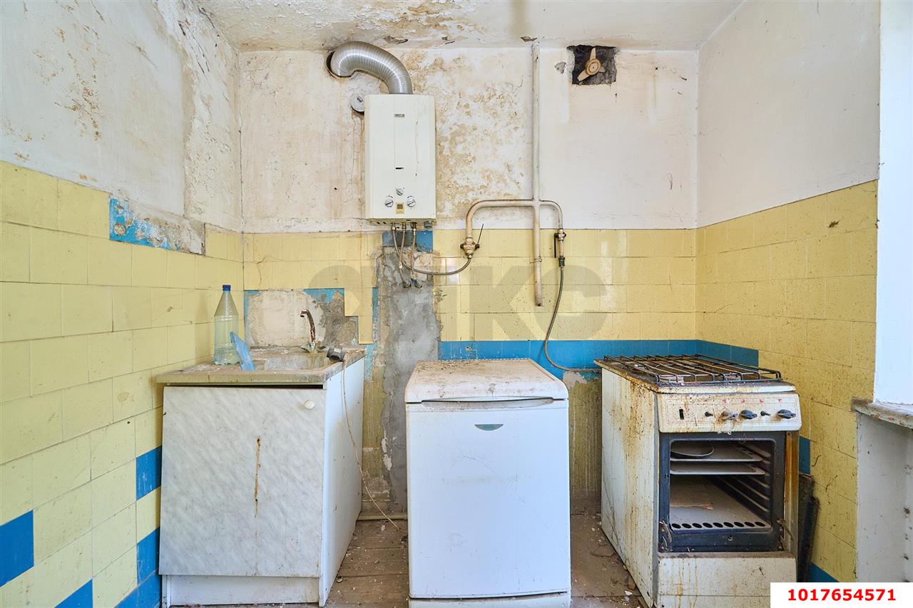 Фото №4: 2-комнатная квартира <span class="whitespace-nowrap">46 м²</span>, <span class="whitespace-nowrap">2/5 эт.</span> - Краснодар, Центральный внутригородской округ, Центральный, мкр. Западный внутригородской округ, ул. Одесская, 40