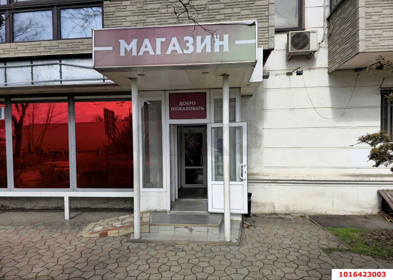 Фото №6: Торговое помещение <span class="whitespace-nowrap">116 м²</span>, <span class="whitespace-nowrap">1/5 эт.</span> - Краснодар, мкр. Западный внутригородской округ, ул. Офицерская, 45