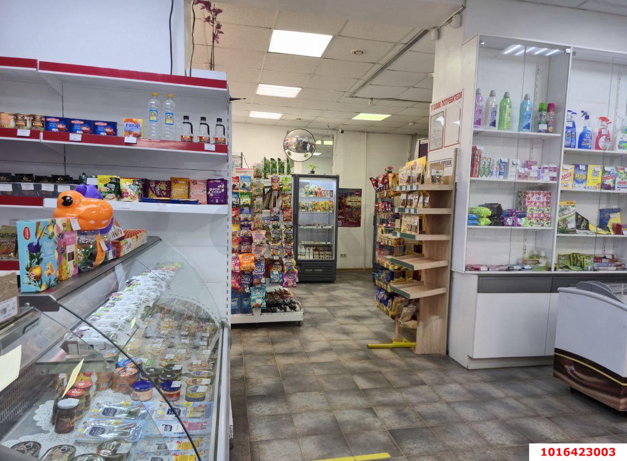 Фото №10: Торговое помещение <span class="whitespace-nowrap">116 м²</span>, <span class="whitespace-nowrap">1/5 эт.</span> - Краснодар, мкр. Западный внутригородской округ, ул. Офицерская, 45
