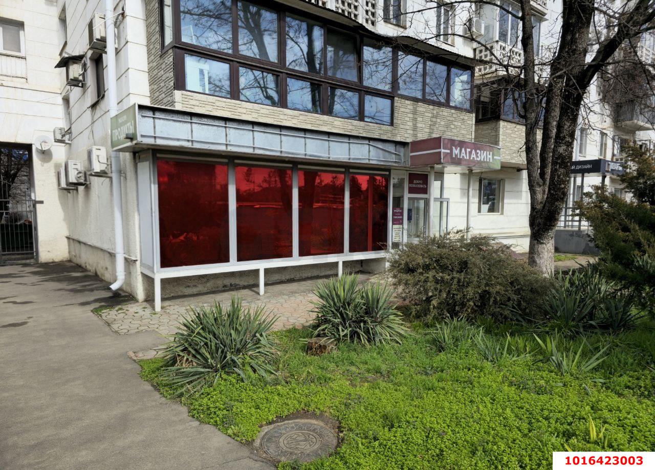 Фото №3: Торговое помещение <span class="whitespace-nowrap">116 м²</span>, <span class="whitespace-nowrap">1/5 эт.</span> - Краснодар, мкр. Западный внутригородской округ, ул. Офицерская, 45