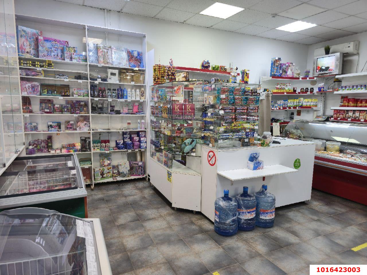 Фото №9: Торговое помещение <span class="whitespace-nowrap">116 м²</span>, <span class="whitespace-nowrap">1/5 эт.</span> - Краснодар, мкр. Западный внутригородской округ, ул. Офицерская, 45