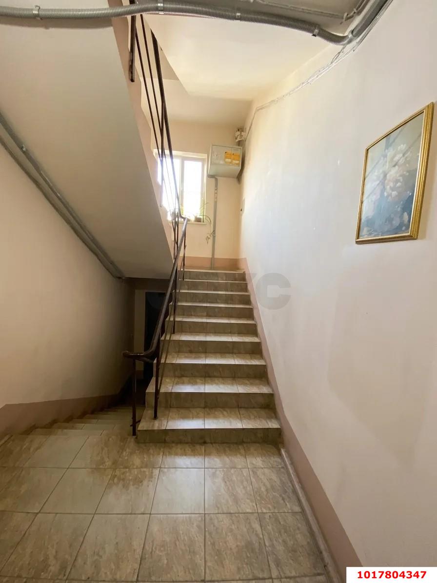 Фото №8: 1-комнатная квартира <span class="whitespace-nowrap">32 м²</span>, <span class="whitespace-nowrap">1/4 эт.</span> - Краснодар, Прикубанский внутригородской округ, Калинино, мкр. Завод Радиоизмерительных Приборов, пер. Гаражный, 14/1
