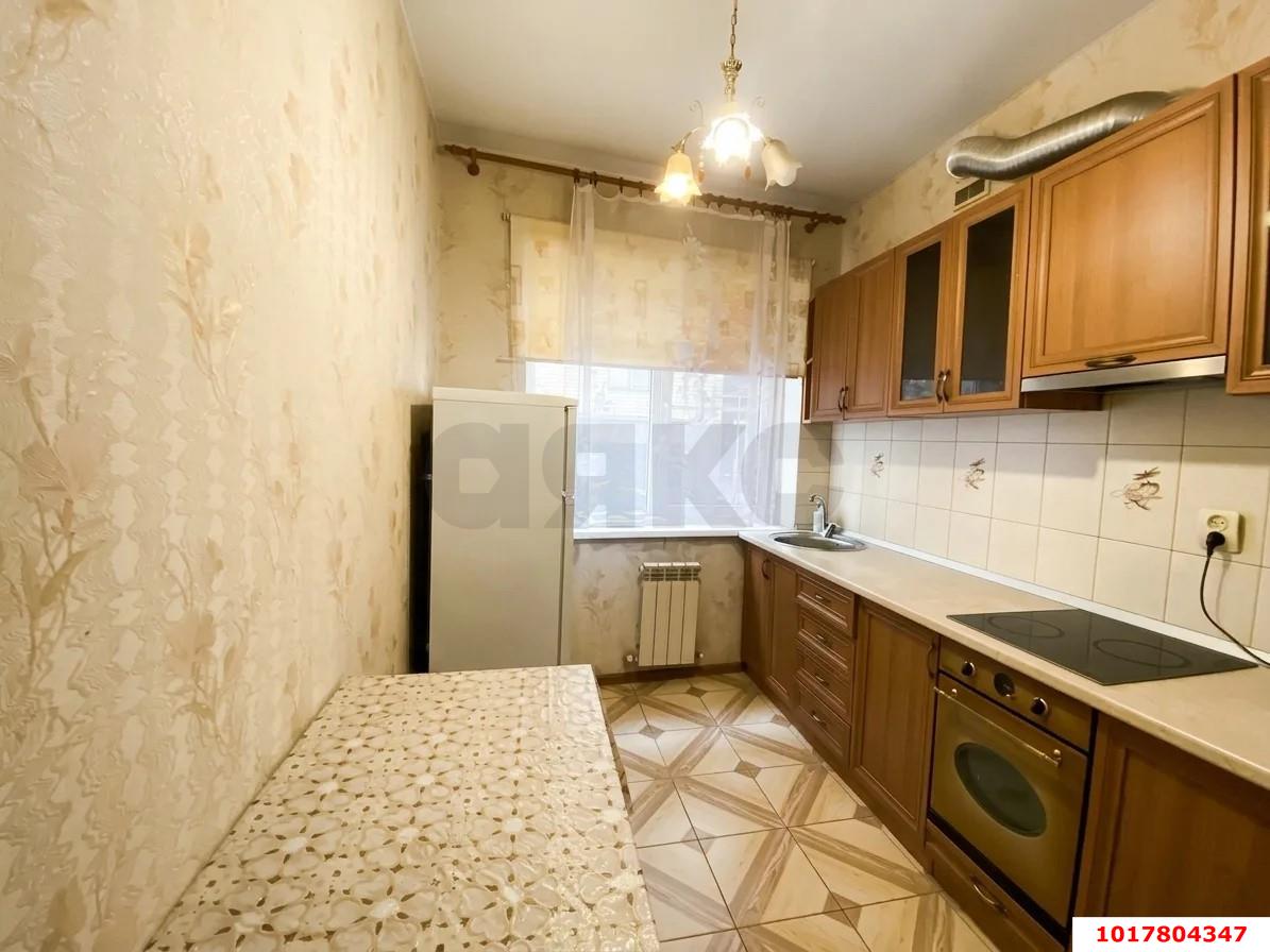 Фото №3: 1-комнатная квартира <span class="whitespace-nowrap">32 м²</span>, <span class="whitespace-nowrap">1/4 эт.</span> - Краснодар, Прикубанский внутригородской округ, Калинино, мкр. Завод Радиоизмерительных Приборов, пер. Гаражный, 14/1