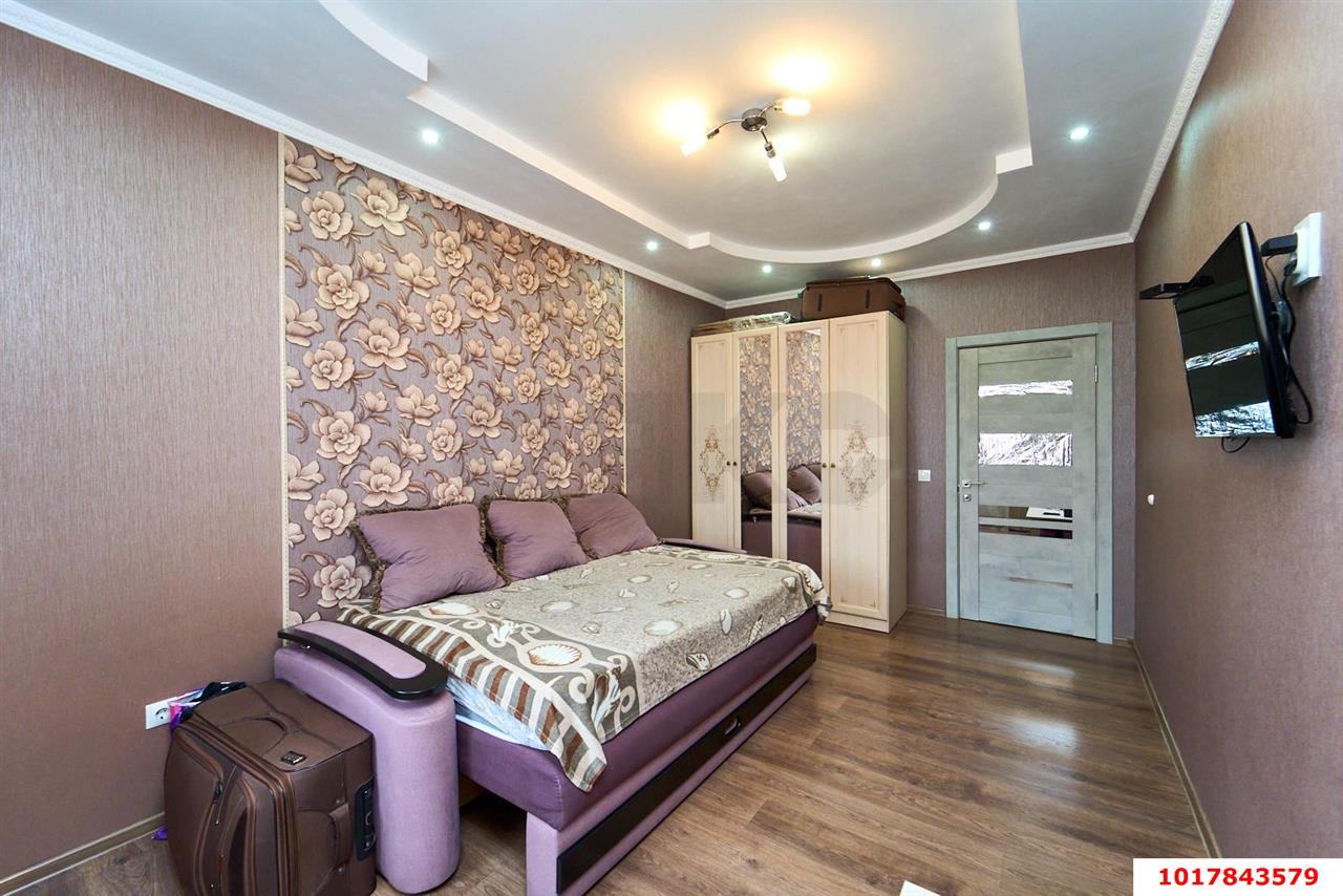 Фото №5: 2-комнатная квартира <span class="whitespace-nowrap">65 м²</span>, <span class="whitespace-nowrap">11/16 эт.</span> - Краснодар, Прикубанский внутригородской округ, жилой комплекс Времена Года-2, мкр. имени Петра Метальникова, ул. Петра Метальникова, 26